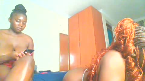 Sweet doll  online show from June 27, 2026, 12:22 pm