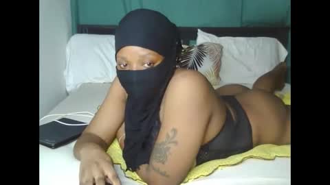 Snapshot of sexxybooty254 chatting on May 3, 2026, 7:20 pm sexxybooty254 online show from May 3, 2026, 7:20 pm