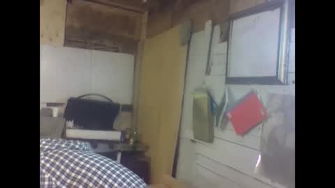 Snapshot of sexy15802 chatting on December 15, 2024, 12:17 pm sexy15802 online show from December 15, 2024, 12:17 pm