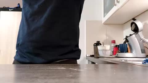 sexy30031986 online show from December 3, 2025, 10:52 pm