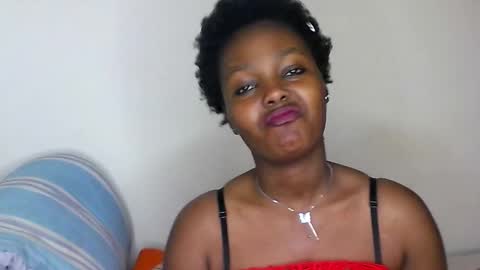 Snapshot of sexy_anayah chatting on February 25, 2026, 7:18 am sexy_anayah online show from February 25, 2026, 7:18 am