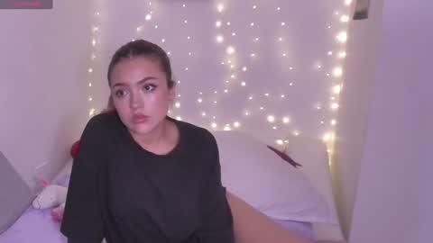 Lucy  Annyy online show from January 11, 2025, 12:44 am