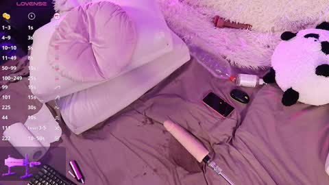 Lina online show from February 21, 2025, 5:13 am