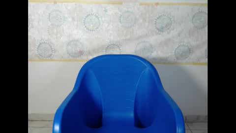 Snapshot of sexy_bluey247 chatting on October 18, 2025, 9:37 pm sexy_bluey247 online show from October 18, 2025, 9:37 pm