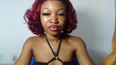 sexy_bluey247 online show from May 26, 2026, 3:57 am