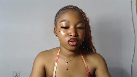 sexy_bluey247 online show from June 25, 2026, 5:07 am