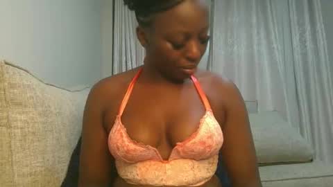 Snapshot of sexy_candia chatting on June 7, 2026, 8:01 pm Stacy online show from June 7, 2026, 8:01 pm