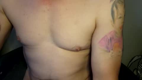 Snapshot of sexy_cayden chatting on April 15, 2026, 11:49 pm Cayden online show from April 15, 2026, 11:49 pm