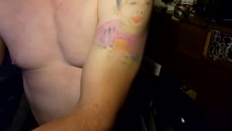 Snapshot of sexy_cayden chatting on May 10, 2026, 3:33 am Cayden online show from May 10, 2026, 3:33 am