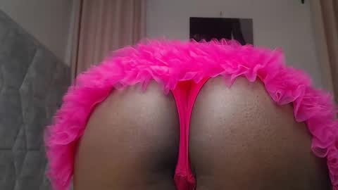 Snapshot of sexy_chocolata chatting on September 14, 2025, 12:59 pm chocolata online show from September 14, 2025, 12:59 pm