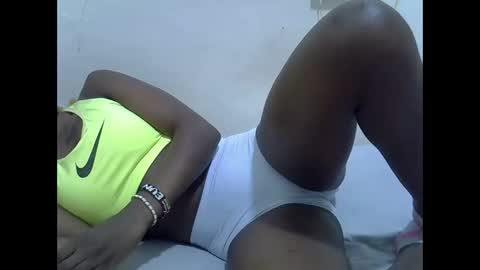 sexy_claude96 online show from May 13, 2026, 5:10 pm