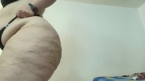 Snapshot of sexy_curvi chatting on December 20, 2024, 4:46 pm karla instagram online show from December 20, 2024, 4:46 pm