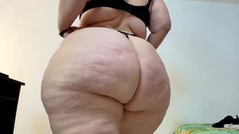 Snapshot of sexy_curvi chatting on January 21, 2025, 7:50 pm karla instagram online show from January 21, 2025, 7:50 pm