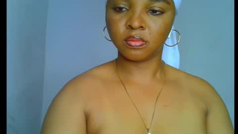 Snapshot of sexy_ebonygirl_ chatting on September 20, 2025, 7:59 pm Clara online show from September 20, 2025, 7:59 pm