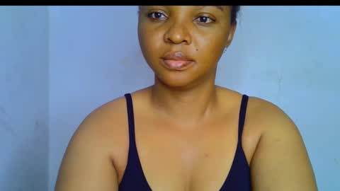 Snapshot of sexy_ebonygirl_ chatting on September 30, 2025, 11:43 pm Clara online show from September 30, 2025, 11:43 pm