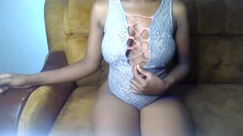 Ellahh online show from May 22, 2026, 12:18 am