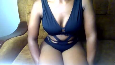 Ellahh online show from June 11, 2026, 2:53 am