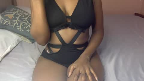 Ellahh online show from July 6, 2026, 7:27 pm