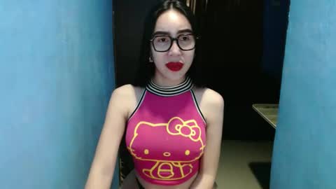 sexy_emily92 online show from March 25, 2026, 2:17 am