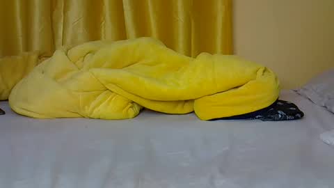 sexy_esther92 online show from May 18, 2026, 6:03 pm