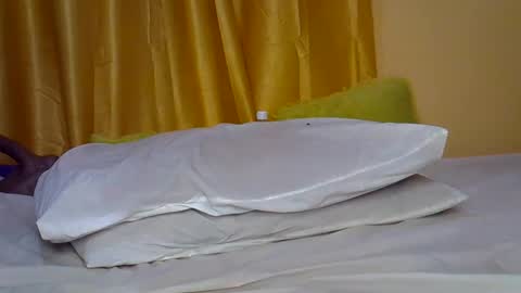 sexy_esther92 online show from June 11, 2026, 2:53 am