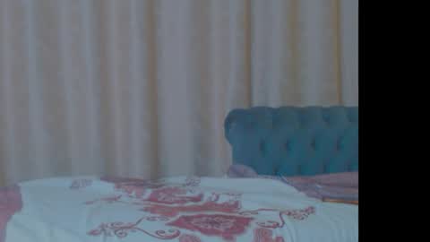 Lin online show from December 20, 2025, 12:56 pm