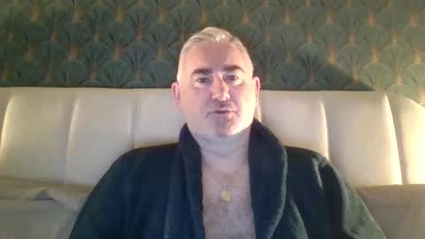 Snapshot of sexy_italiandaddy chatting on April 7, 2026, 5:52 am Antonio online show from April 7, 2026, 5:52 am