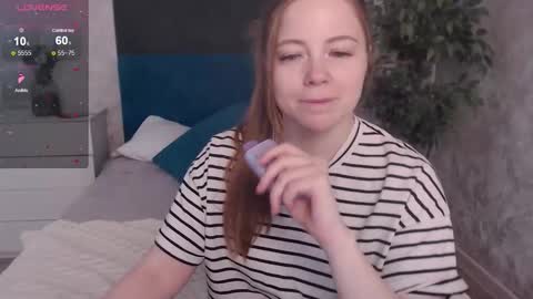 Snapshot of sexy_jenny18 chatting on February 17, 2026, 6:10 am Jennifer online show from February 17, 2026, 6:10 am