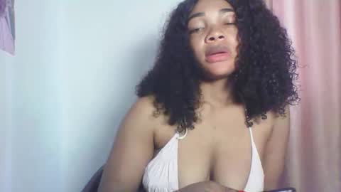 Sexy kitty881 online show from October 6, 2025, 9:29 am