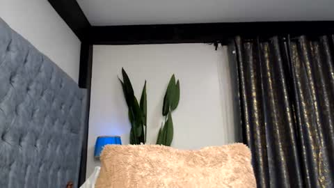 larisa online show from July 16, 2026, 7:36 am