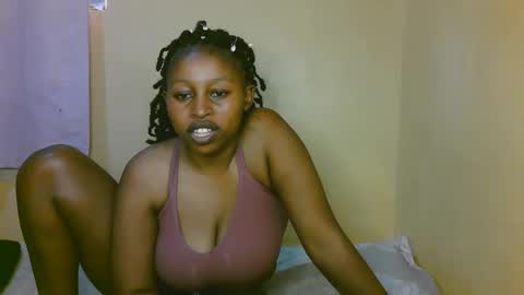 Snapshot of sexy_latasha chatting on March 3, 2026, 9:26 am sexy_latasha online show from March 3, 2026, 9:26 am