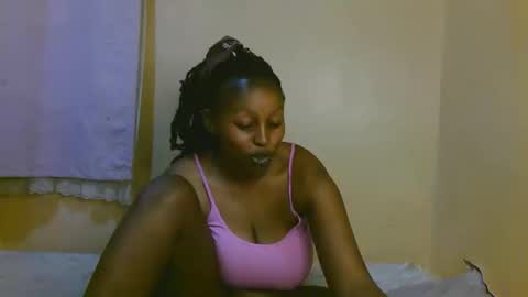 Snapshot of sexy_latasha chatting on March 10, 2026, 8:14 pm sexy_latasha online show from March 10, 2026, 8:14 pm