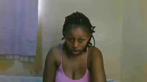 Snapshot of sexy_latasha chatting on March 13, 2026, 6:20 am sexy_latasha online show from March 13, 2026, 6:20 am