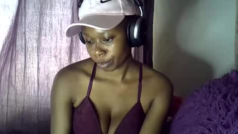 Snapshot of sexy_leila3 chatting on May 23, 2026, 12:09 pm kayla online show from May 23, 2026, 12:09 pm