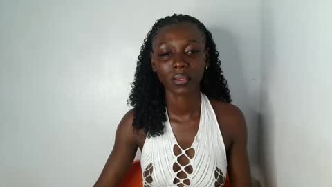 Snapshot of sexy_lilyyy chatting on September 17, 2025, 9:16 pm lily online show from September 17, 2025, 9:16 pm