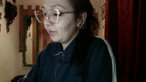 sexy lolas online show from December 2, 2024, 5:48 am