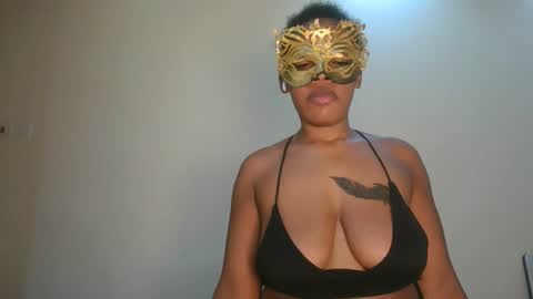 sexy_lyna online show from June 4, 2026, 7:14 am