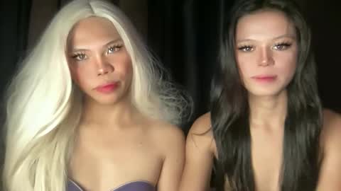 Nicole online show from April 21, 2026, 3:35 am