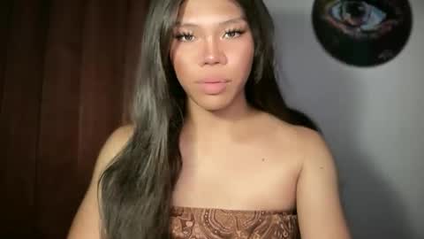 Nicole online show from May 3, 2026, 6:52 am