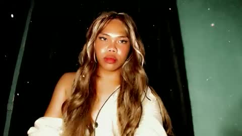 Nicole online show from May 5, 2026, 4:37 pm