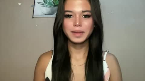 Nicole online show from July 12, 2026, 11:51 pm
