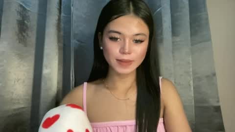 Nicole online show from July 20, 2026, 11:34 am