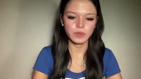 Nicole online show from July 26, 2026, 2:53 am