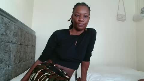 Shasha Money online show from November 21, 2025, 11:20 am