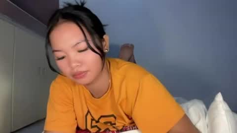 sexy_maye online show from July 22, 2026, 2:03 am