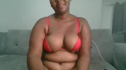 milky online show from March 12, 2026, 2:50 am