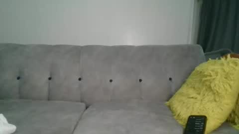 milky online show from March 23, 2026, 10:47 pm