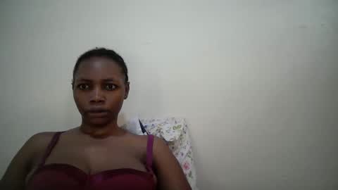 sexy_muna2 online show from May 18, 2026, 11:49 am