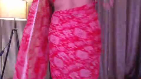 Snapshot of sexy_myra18 chatting on February 12, 2026, 5:02 am myra online show from February 12, 2026, 5:02 am