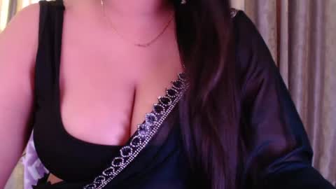 Snapshot of sexy_myra18 chatting on May 18, 2026, 4:07 am myra online show from May 18, 2026, 4:07 am